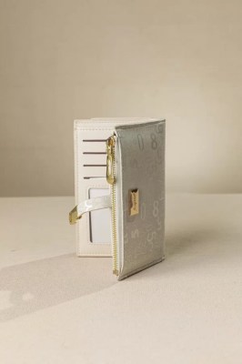 pc335-ivory-numbers-2-600x900-1748015654