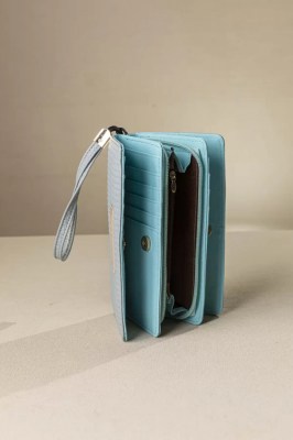 pc392-light-blue-2-600x900-1748079191