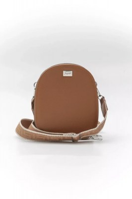 sb02-brown-letters-1-600x900-1730994831